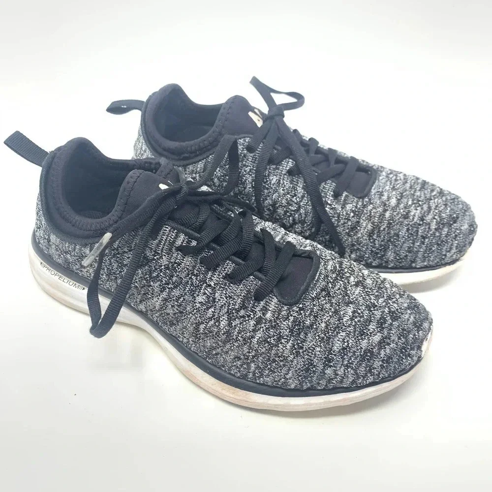 APL TechLoom Phantom Sneakers Shoes Lace-Up Melange Knit Black Gray‎ Size US 8